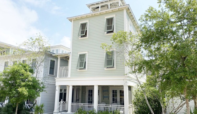 Tower w/Amazing Views in Seaside! Sleeps 11 + 2 Adult Bikes!