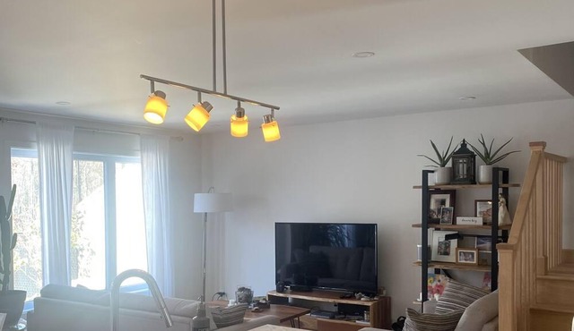Townhouse in Ile Perrot