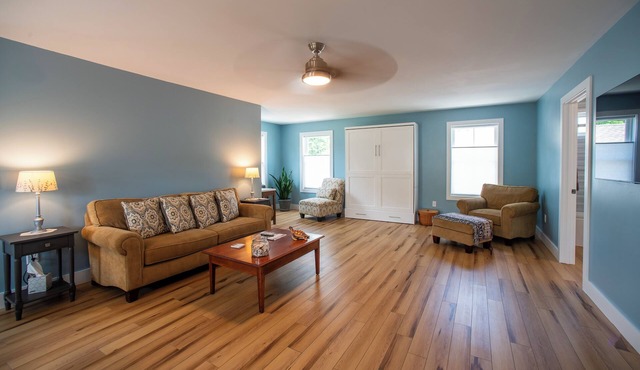Town center, walk to popular amenities, short drive to local beaches.