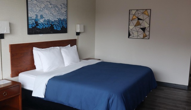 Town Centre Inn - Parry Sound