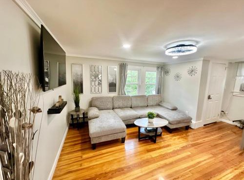 Town & Country Andover, NJ Area Apt- 2nd FL