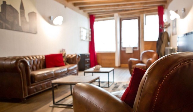 Town house at the foot of the abbey restored in a loft spirit with garden!