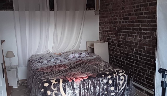 Town house located in a quiet cul-de-sac,
