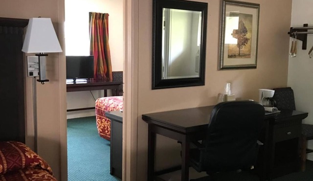 Town House Motel