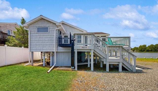 Town of Ocean View dog friendly home w/cable, streaming & free WIFI