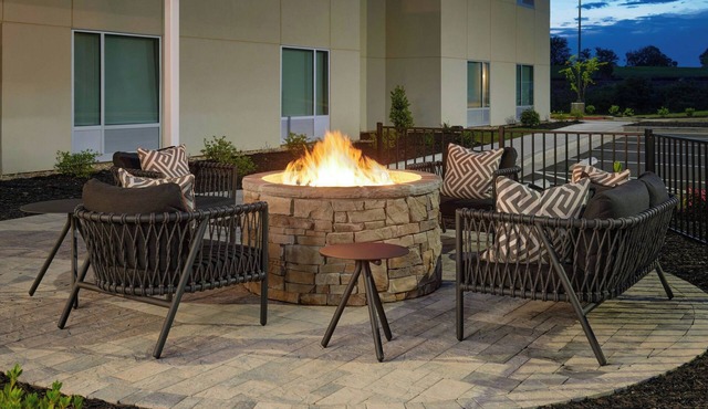 Towneplace Suites By Marriott Calhoun