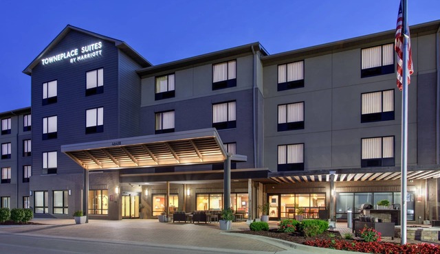 TownePlace Suites by Marriott Detroit Belleville
