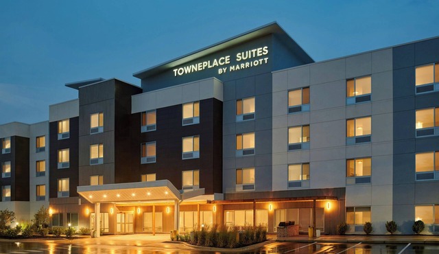 TownePlace Suites by Marriott Lansing North