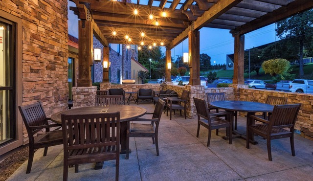 TownePlace Suites by Marriott Nashville Airport