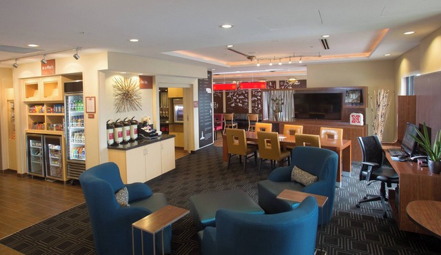 TownePlace Suites by Marriott Lincoln North
