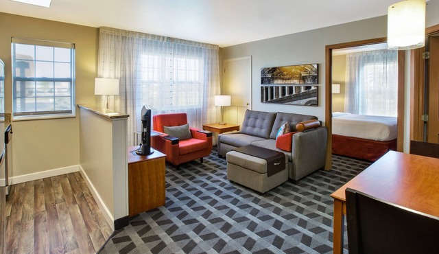 TownePlace Suites Detroit Sterling Heights
