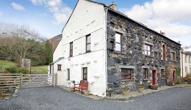 Townhead Byre (Sleeps 2 Adults)