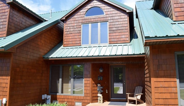 Townhome D2 - 4th Lake