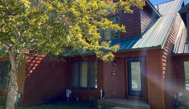 Townhome G5 - 4th Lake