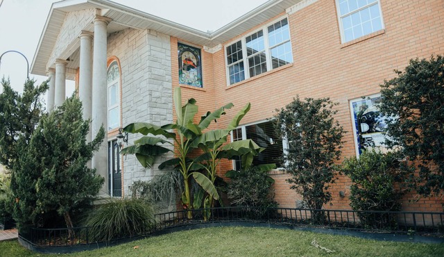 Townhome with Botanical Garden, Pond, Pool Access, Arcade, and Theater