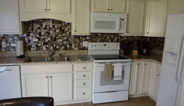 Townhouse close to PSU Altoona and UPMC