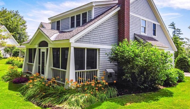 Townhouse Cottage on Oceanfront Property Adj. Samoset Golf Resort+Lighthouse
