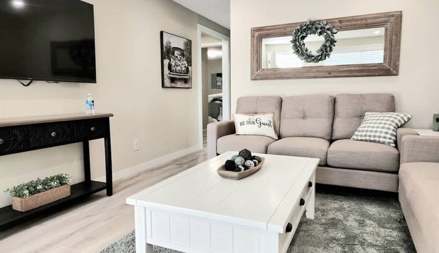 Townhouse/Heart of Caldwell/Near Hospital+BBQ