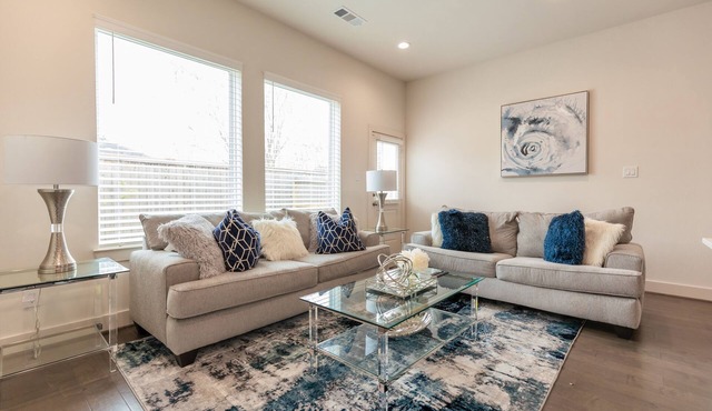 Townhouse Ideal for Patients & Professionals 10 mins to TMC & NRG