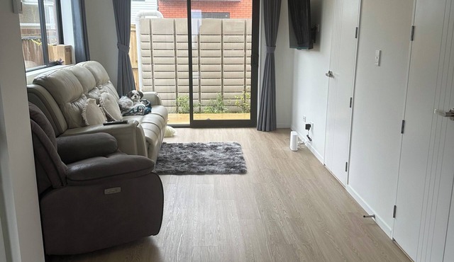 Townhouse in heart of Henderson