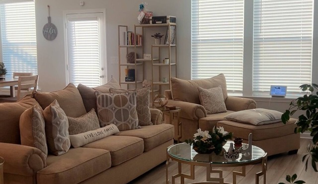 Townhouse in McDonough · ★New · 3 bedrooms · 3 beds · 2.5 baths