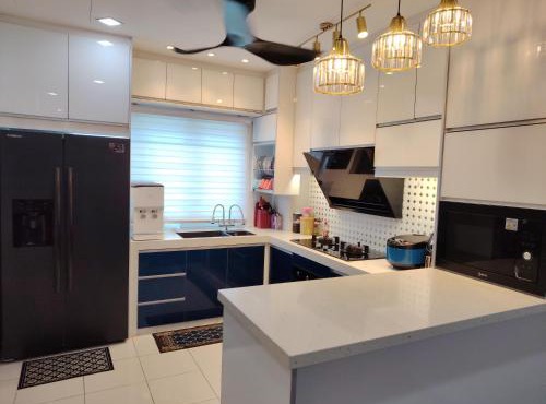 Townhouse, Kita Bayu, Cybersouth