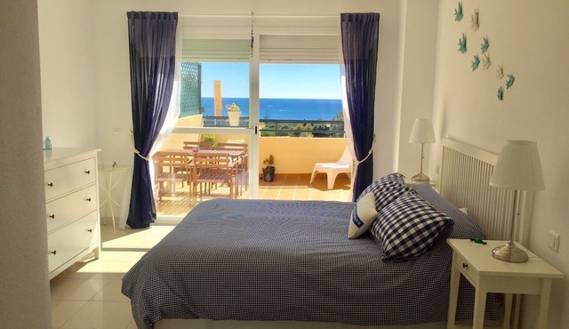 Townhouse Marbella - Sea Views - walking distance to the beach - cosy & homely 1