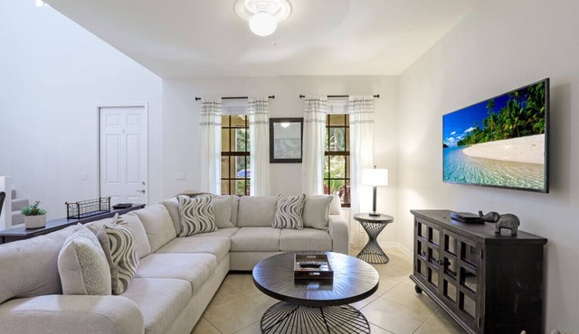 Townhouse - Ole at Lely Resort