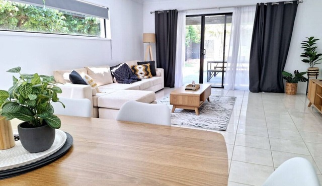 Townhouse on Greybox