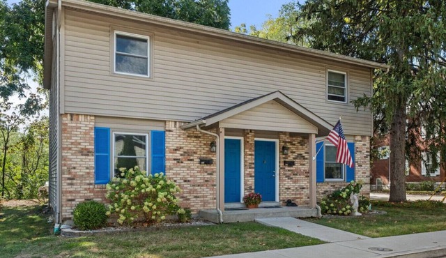 Townhouse on Perry - Walk to Main Street