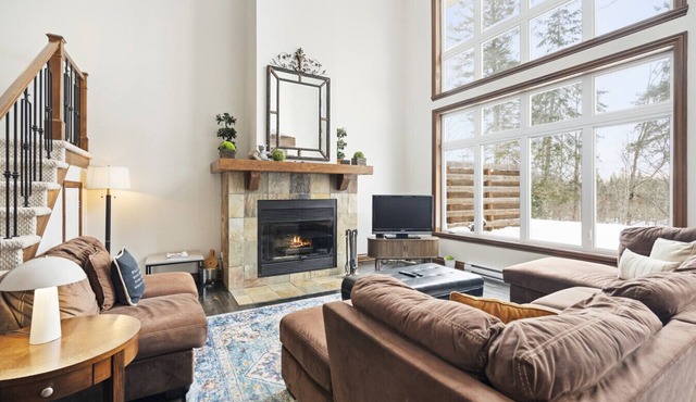Townhouse on the Golf La Bête -10min to Tremblant