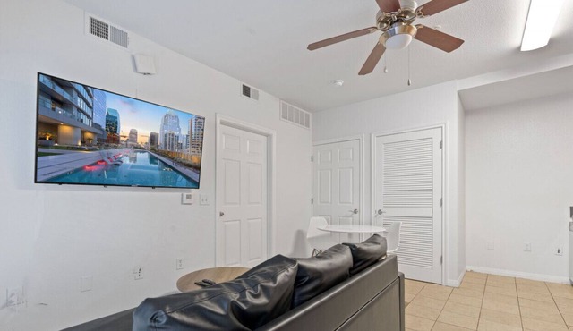 TP 105 Luckey · Street-Access 1 Bedroom Condo! GREAT location