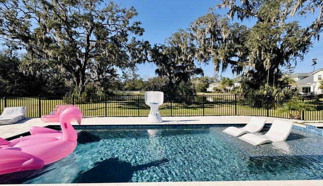 TPC Luxury Retreat-1 mile from TPC entrance