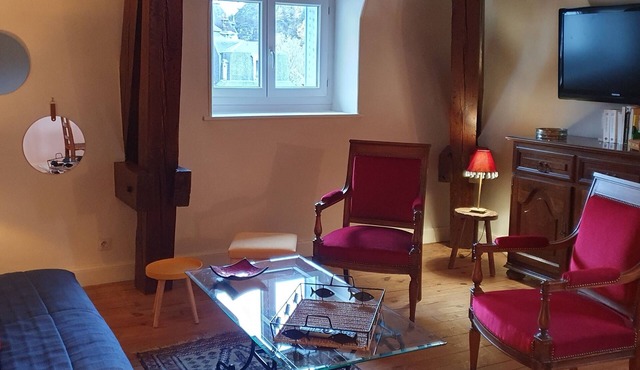 Très bel Appartement Dans une Villa Typique du Patrimoine Thermal