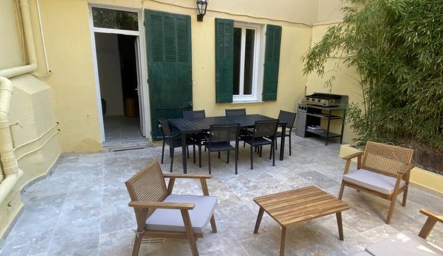 Très bel Appartement à 5 Minutes à Pieds de la mer