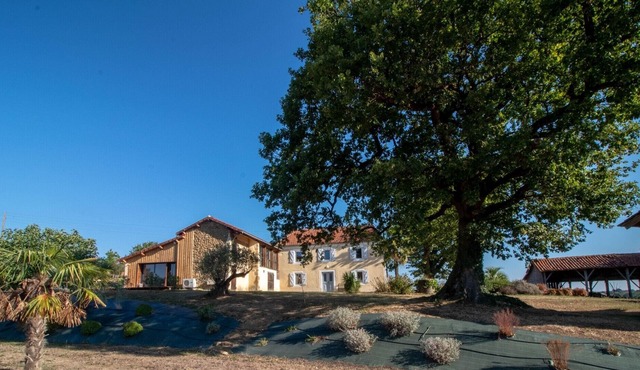 Très Belle Maison de Vacances en Plein Coeur de la Nature à 10min de Marciac