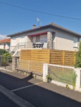 Très grande maison individuelle