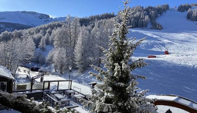 Très Joli Appartement vue Pistes Avec Grand Balcon