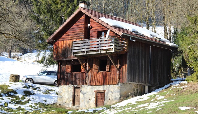 Traditional wooden chalet ideal for a quiet stay, Piste de la Clusaz