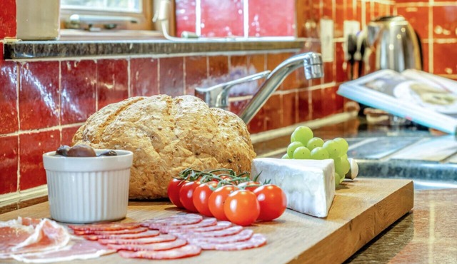 Tractor shed - Two Bedroom House, Sleeps 4