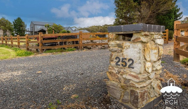 Tractor Summary: Styl