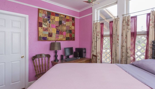 Traders' Haven - Historic 8th Ave, Pass-a-Grille 3 Bedroom