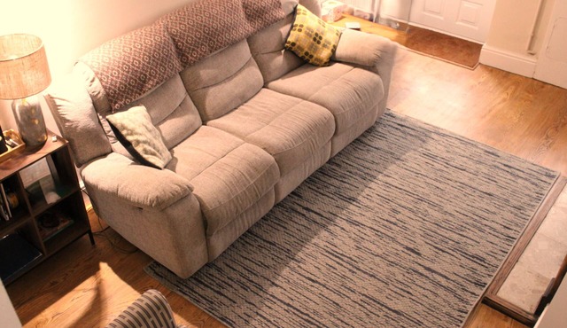 Traditional 2 bed 18th Century Cosy Welsh Cottage. Pet Friendly!