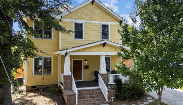 Traditional 4BR Craftsman, In DT Durham, Near Duke