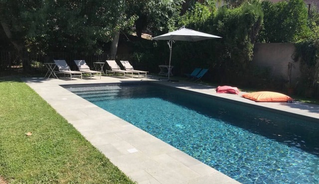 Traditional Catalan house with tennis court and swimming pool