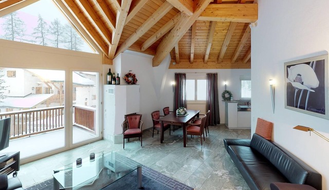 Traditional nice apartment house in good location.