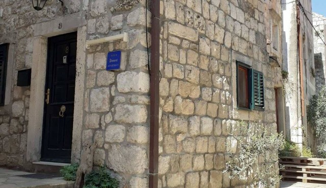 Traditional Dalmatian house 'My Peace' in Mali Ston