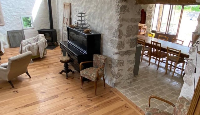 Traditional, family-run Provencal farmhouse