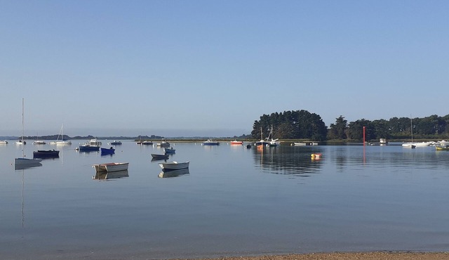 Traditional fisherman's house 1 minute's walk from Langle beach in Séné.