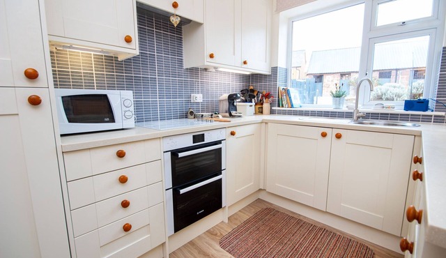 Traditional Highland detached cottage situated just outside Golpsie.